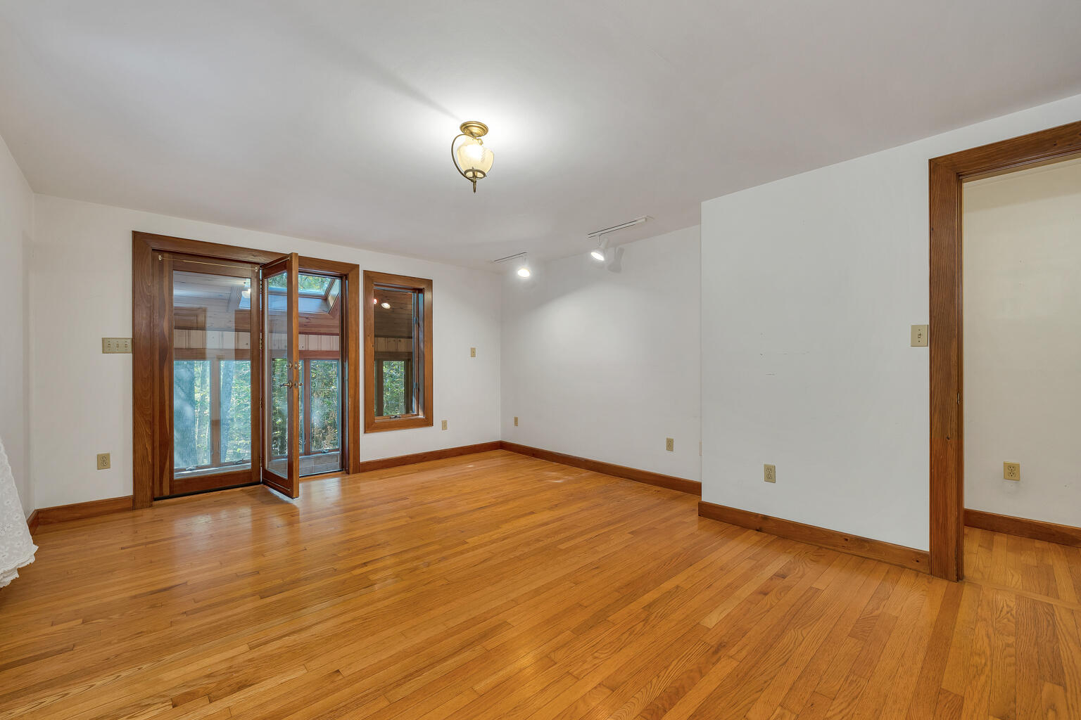 160 Bagley Road Waterboro, ME 04030 - Photo 25 of 44 160BagleyRd-088
