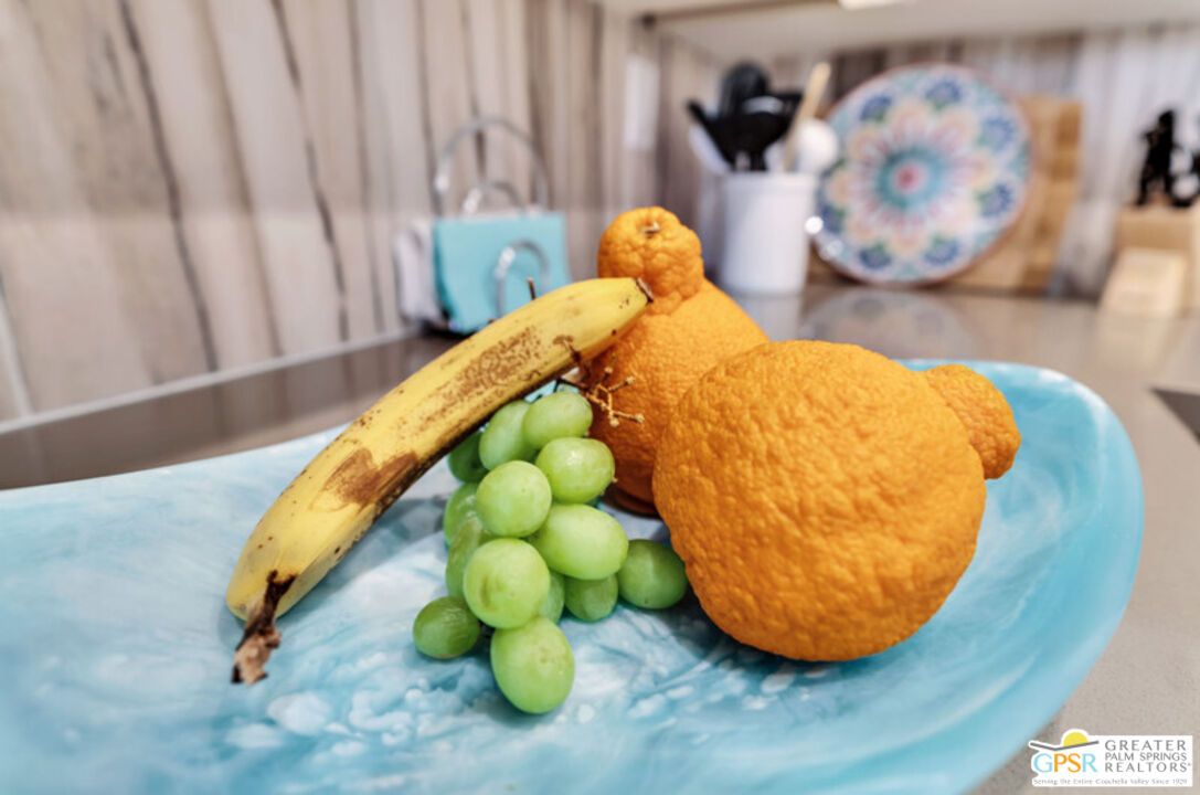 1555 North Chaparral Road, Unit 312 Palm Springs, CA 92262 - Photo 12 of 24