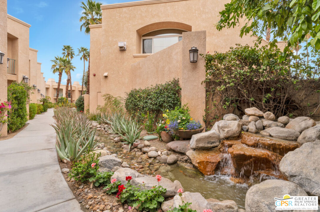 1555 North Chaparral Road, Unit 312 Palm Springs, CA 92262 - Photo 6 of 24