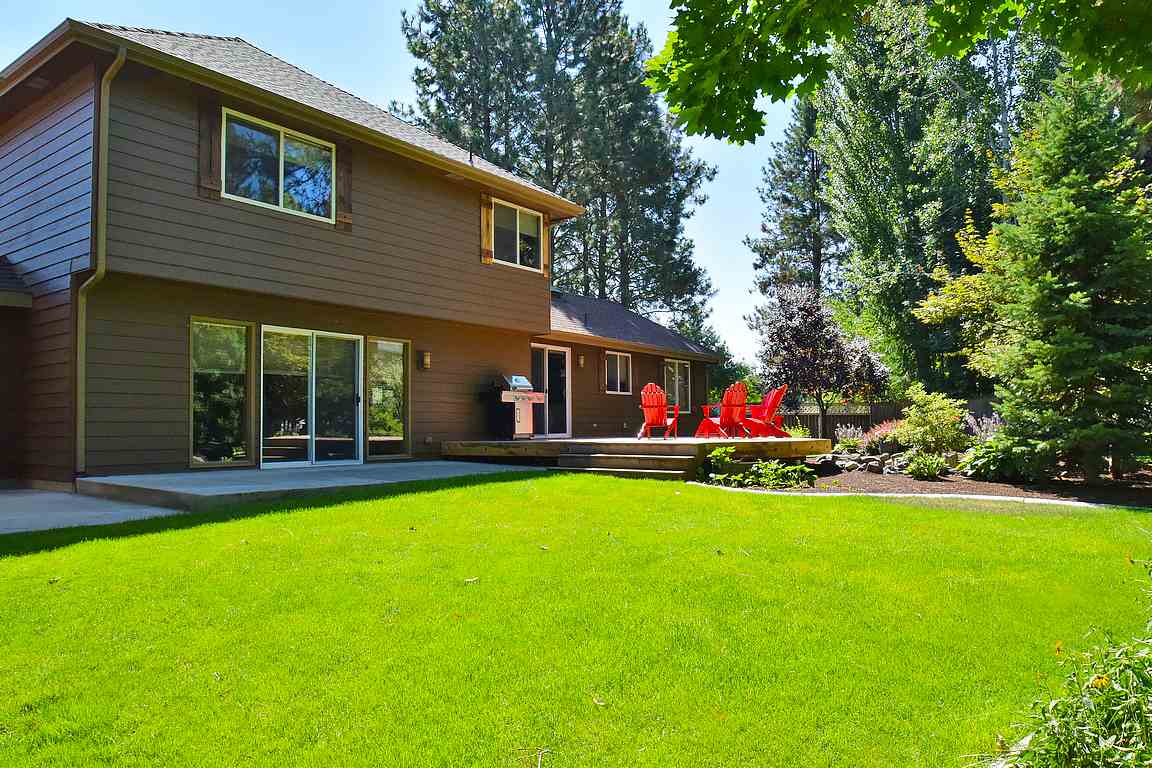 15701 North McKinnon Road Mead, WA 99021 - Photo 17 of 20
