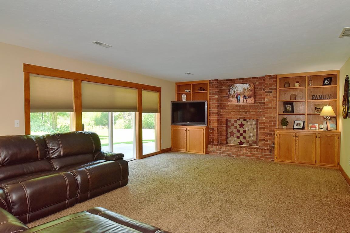 15701 North McKinnon Road Mead, WA 99021 - Photo 8 of 20