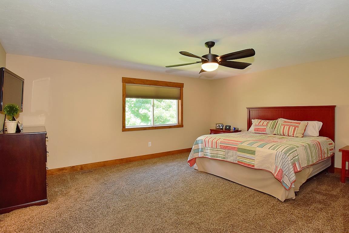 15701 North McKinnon Road Mead, WA 99021 - Photo 9 of 20