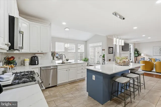 $3,700 | 6711 Selbourne Lane, Gainesville, VA 20155