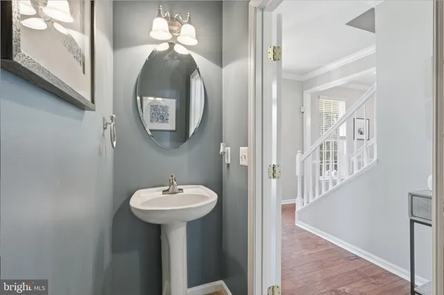 $3,700 | 6711 Selbourne Lane, Gainesville, VA 20155