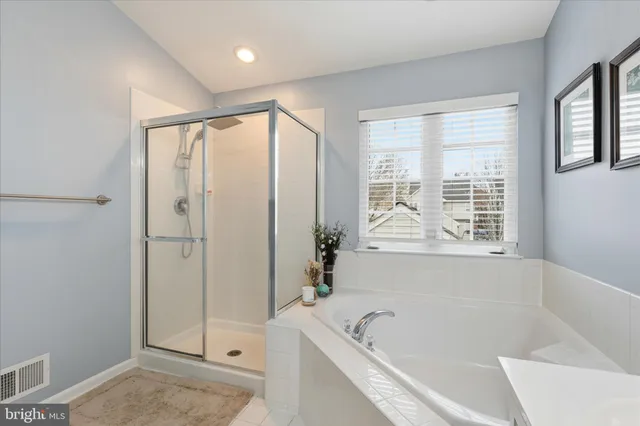 $3,700 | 6711 Selbourne Lane, Gainesville, VA 20155