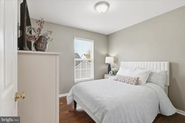 $3,700 | 6711 Selbourne Lane, Gainesville, VA 20155