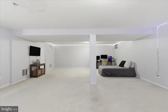 $3,700 | 6711 Selbourne Lane, Gainesville, VA 20155