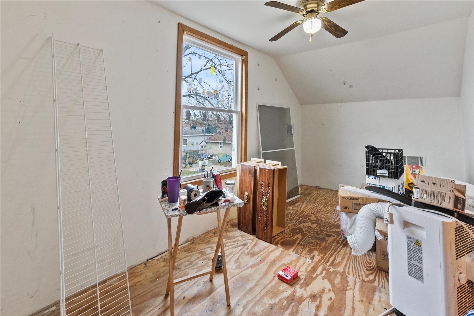 303 South Jackson Street Gardner, IL 60424 - Photo 15 of 29 a bedroom with a bed and furniture