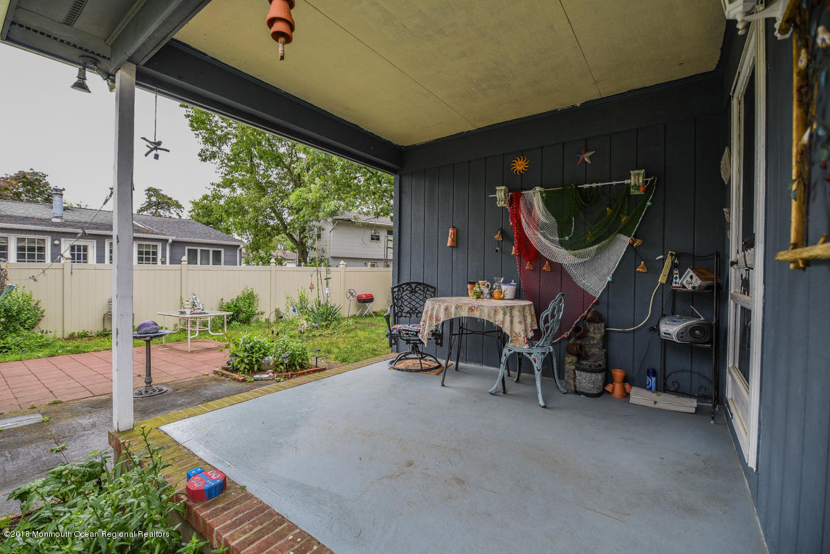 88 Pinewood Road Toms River, NJ 08753 - Photo 13 of 13 pinewood-46