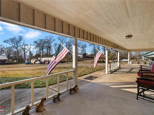 $228,900 | 120 Rogers Road, Converse, LA 71419