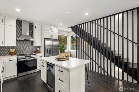 $1,194,000 | 4018 Beach Drive Southwest, Seattle, WA 98116