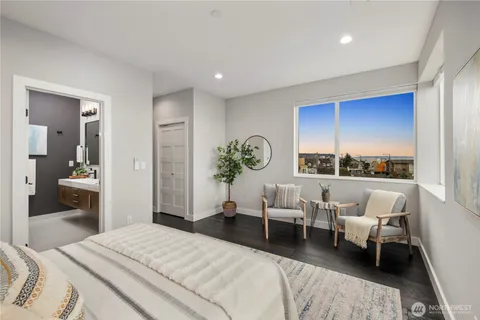 $1,194,000 | 4018 Beach Drive Southwest, Seattle, WA 98116