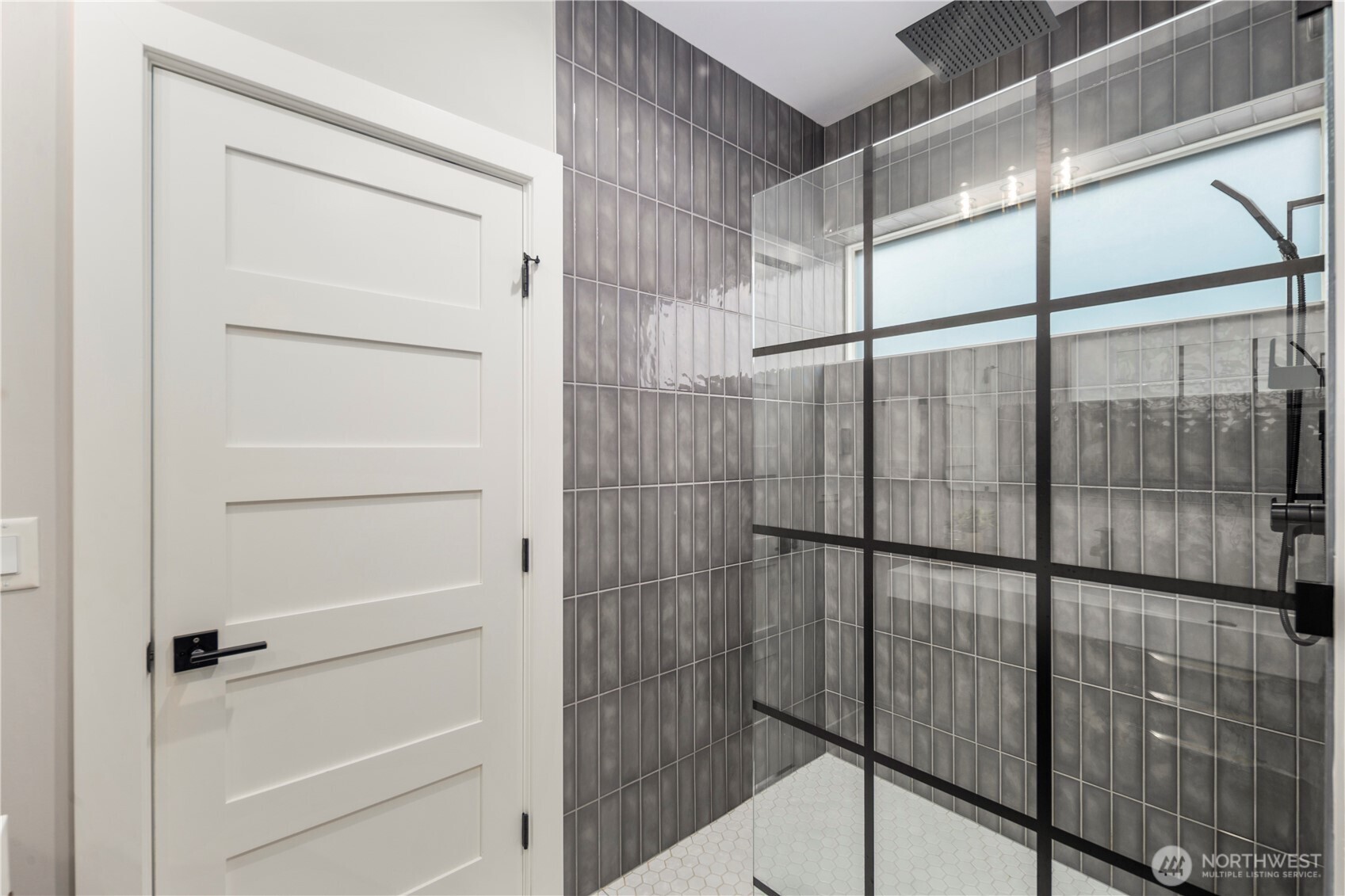4018 Beach Drive Southwest Seattle, WA 98116 - Photo 17 of 37