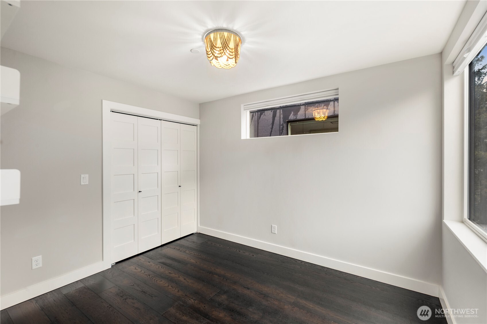 4018 Beach Drive Southwest Seattle, WA 98116 - Photo 22 of 37