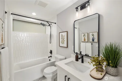 $1,194,000 | 4018 Beach Drive Southwest, Seattle, WA 98116