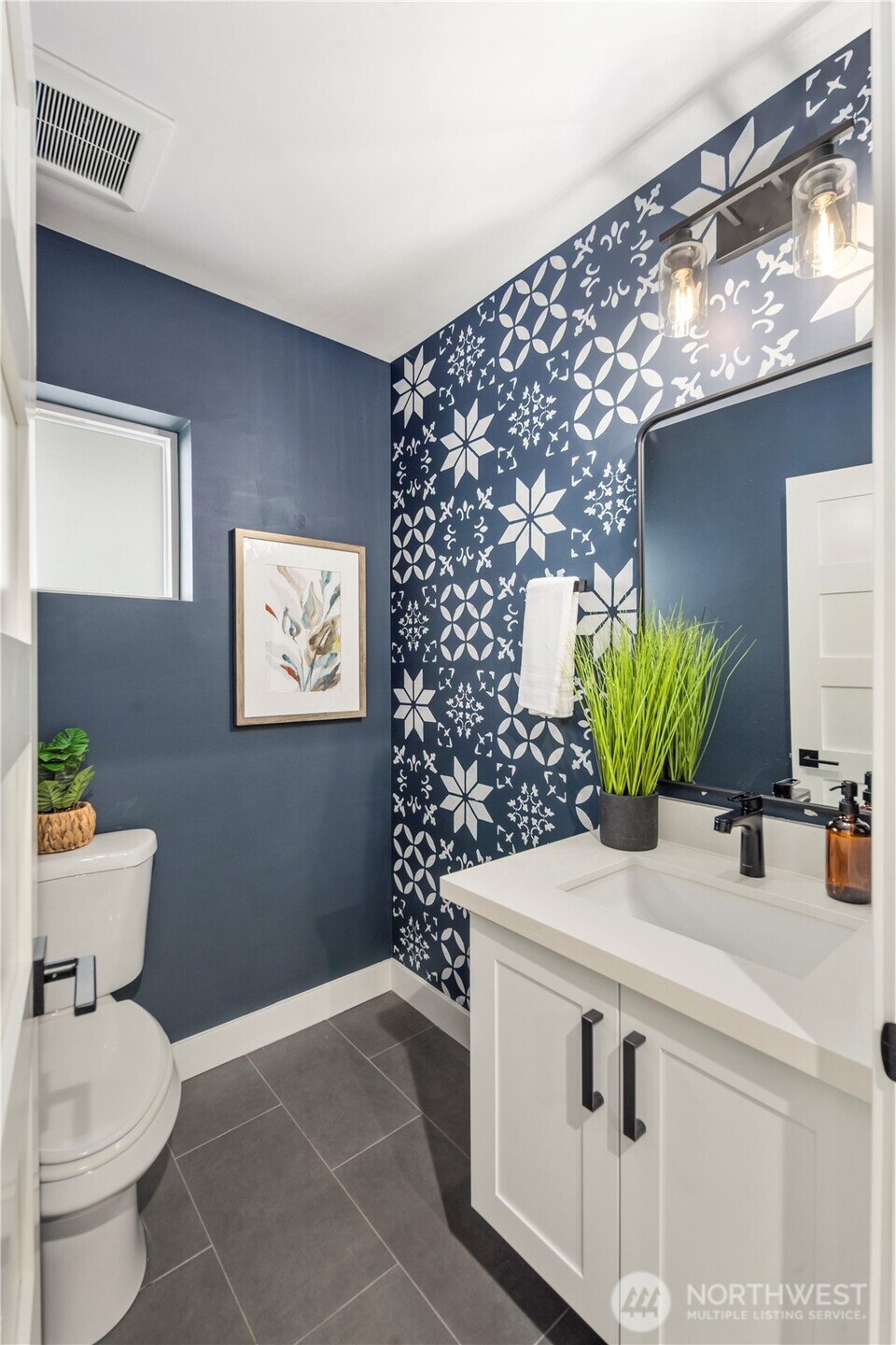 4018 Beach Drive Southwest Seattle, WA 98116 - Photo 25 of 37