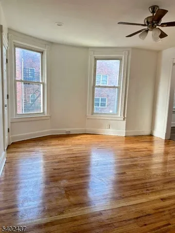 $2,000 | 144 West 2nd Avenue, Unit 2A, Roselle, NJ 07203