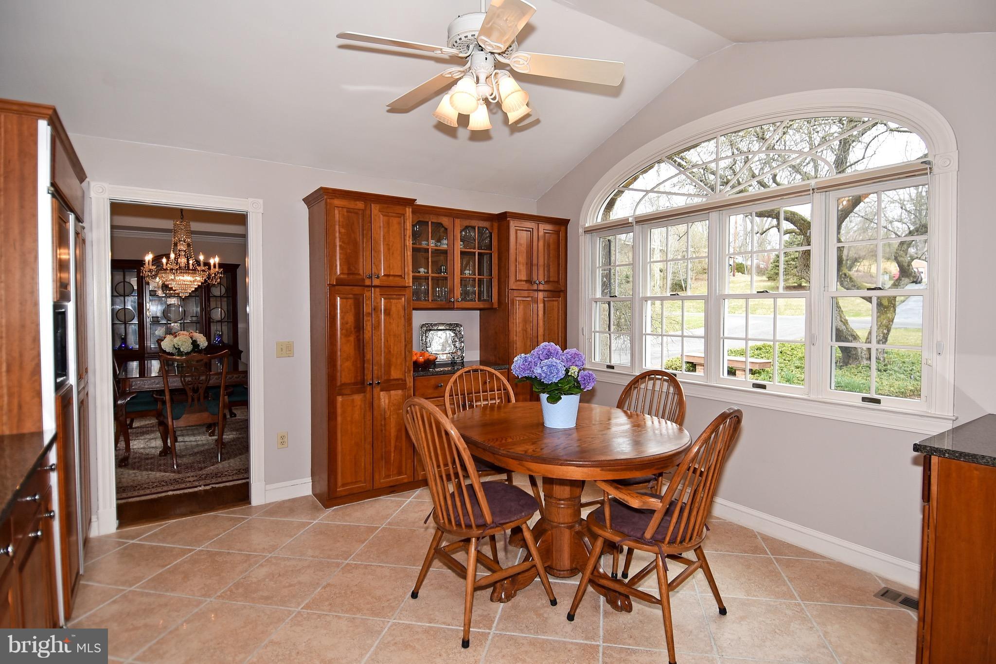 700 Springloch Road Silver Spring, MD 20904 - Photo 10 of 30 Kitchen Dining
