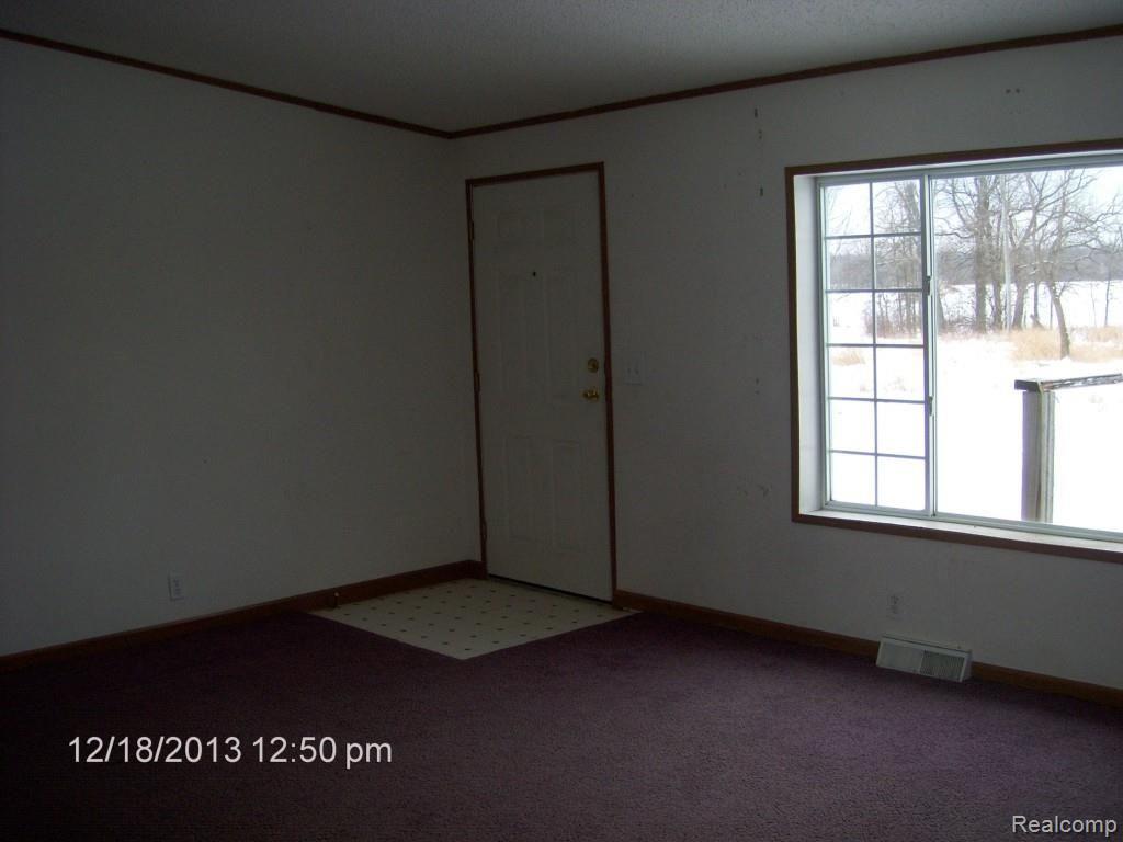 8332 Norman Road Avoca, MI 48006 - Photo 8 of 17 HPIM8108.jpg