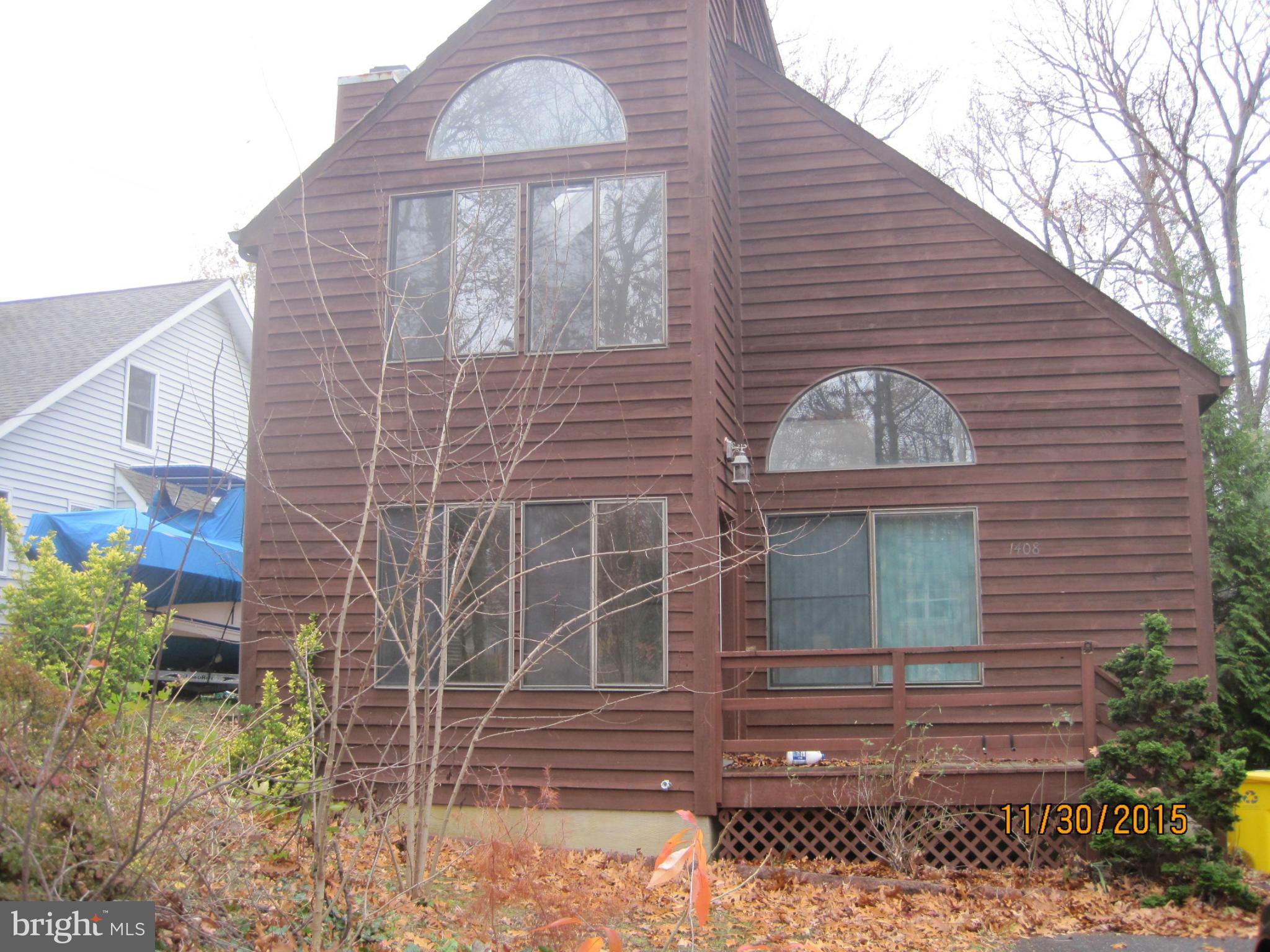 Exterior (Front)