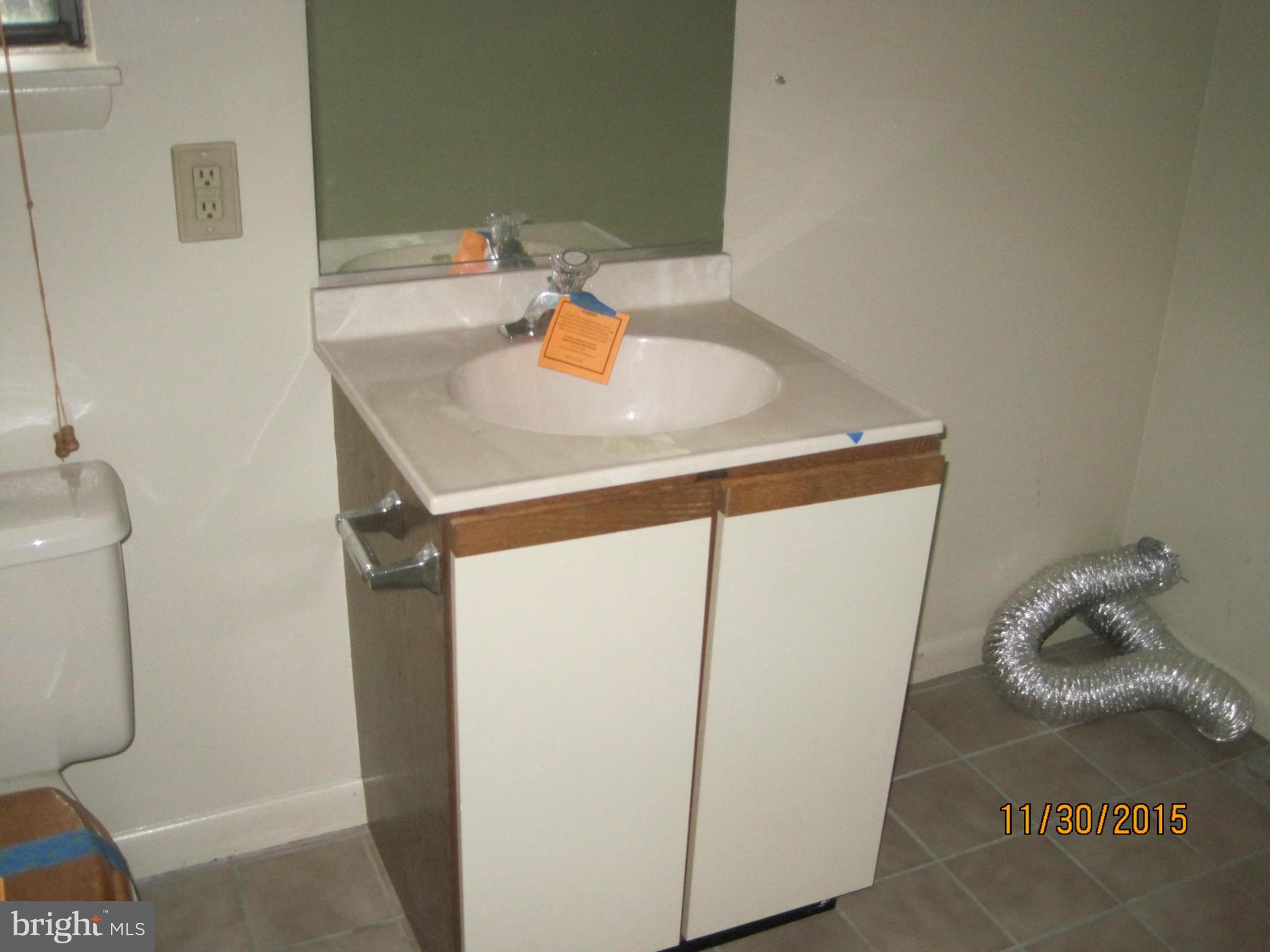 1408 Howard Road Annapolis, MD 21403 - Photo 11 of 18 Bath