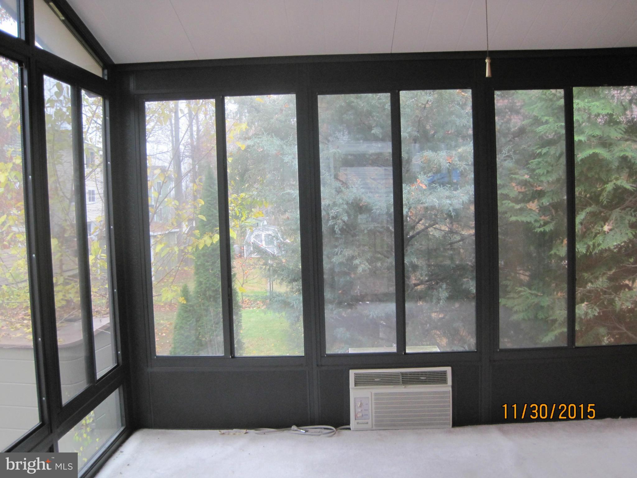 1408 Howard Road Annapolis, MD 21403 - Photo 10 of 18 Family Room