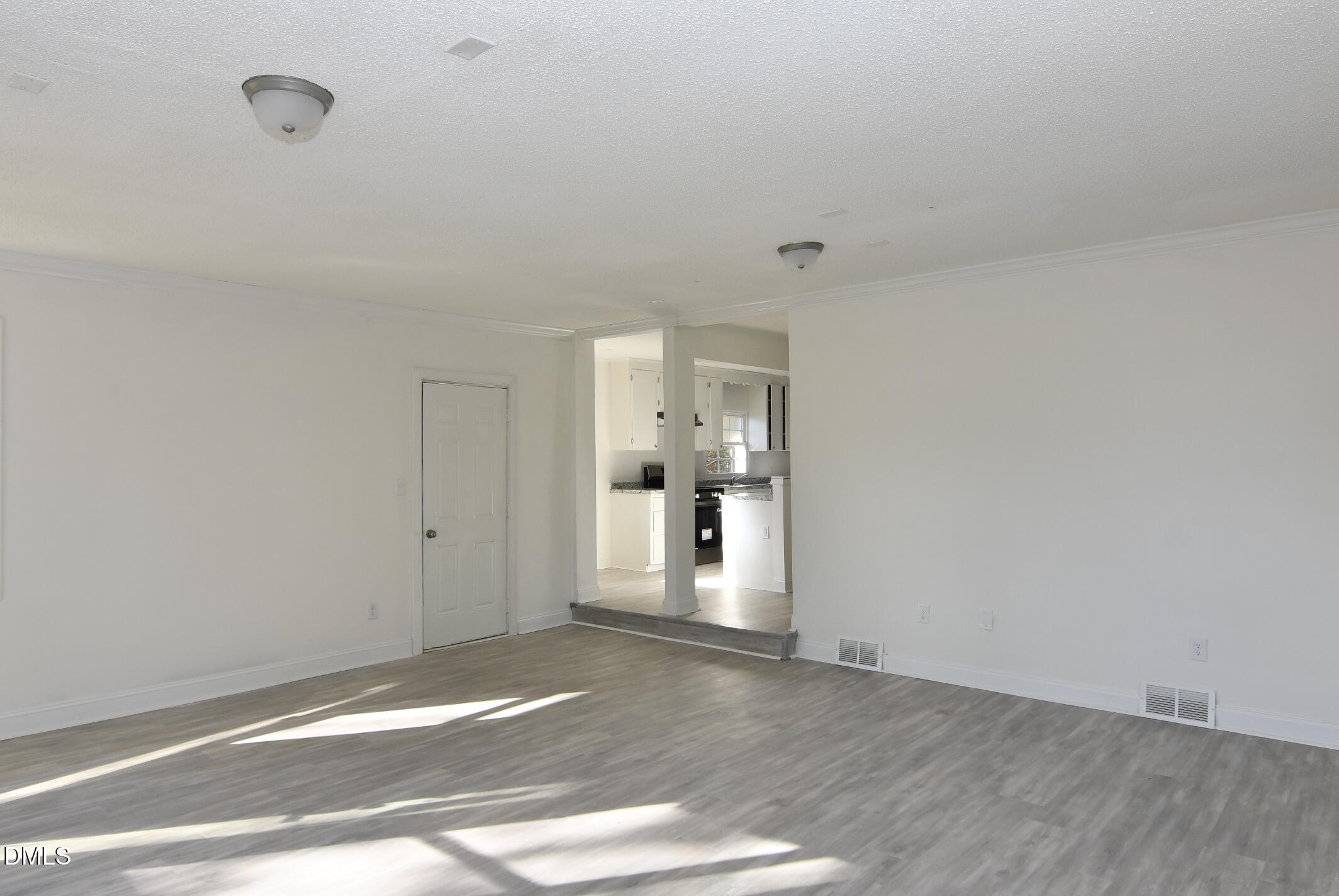 703 West Main Street Clinton, NC 28328 - Photo 5 of 19