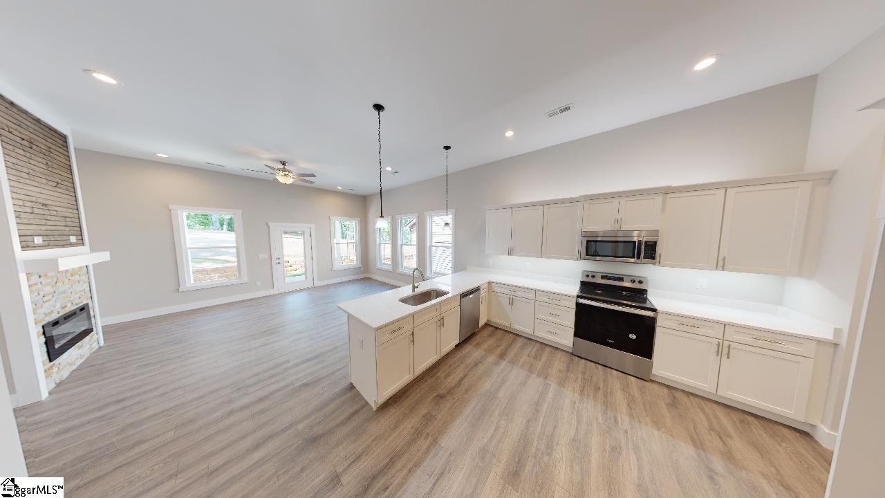 137 Rockingham Road Duncan, SC 29334 - Photo 6 of 31