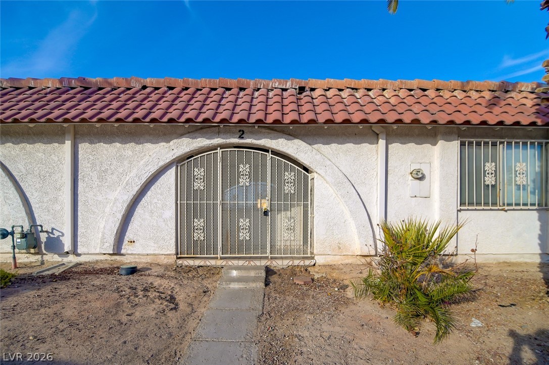 824 Hedge Way, Unit 2 Las Vegas, NV 89110 - Photo 1 of 11