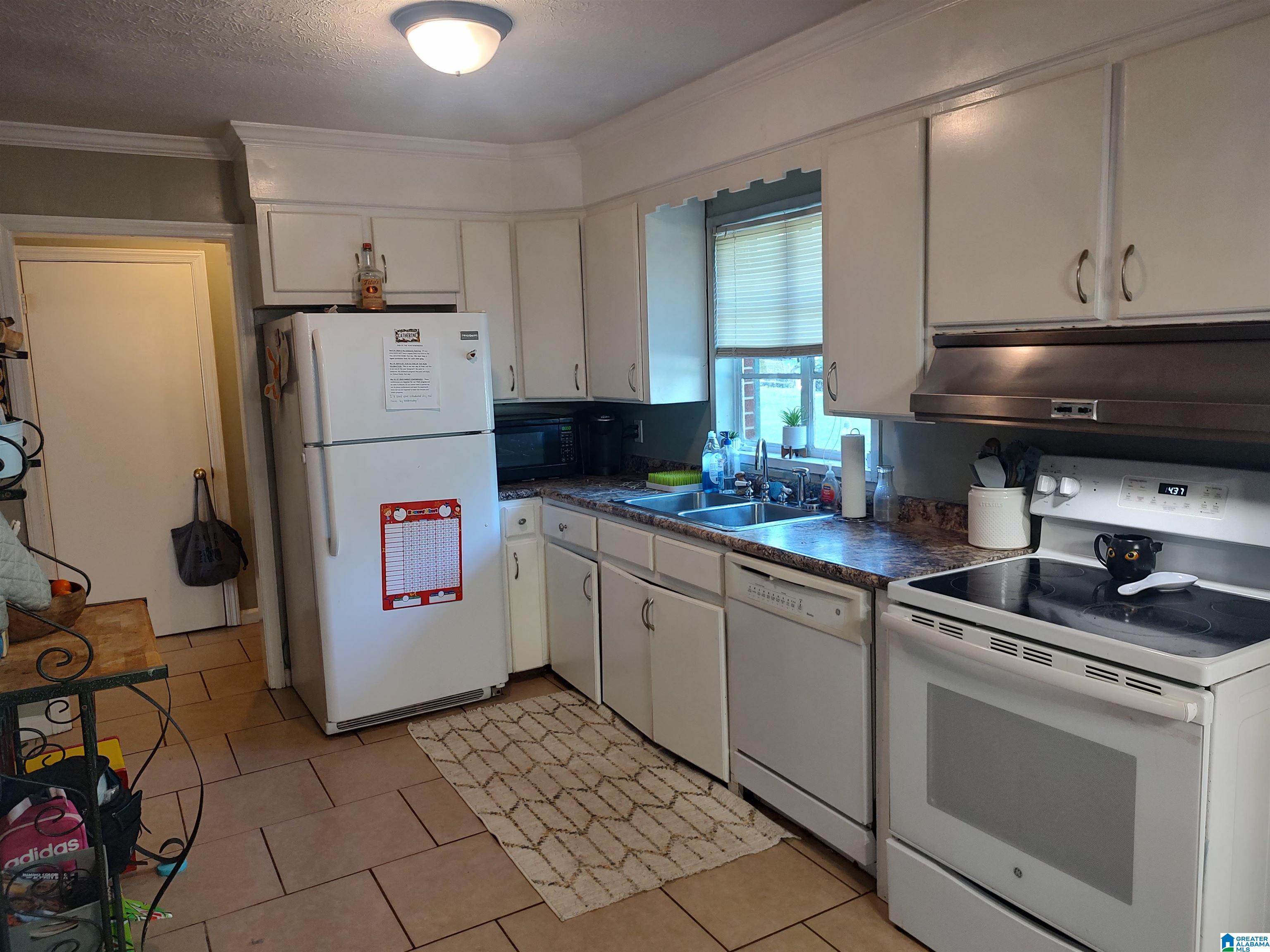 3307 Jane Street Sylacauga, AL 35150 - Photo 6 of 11