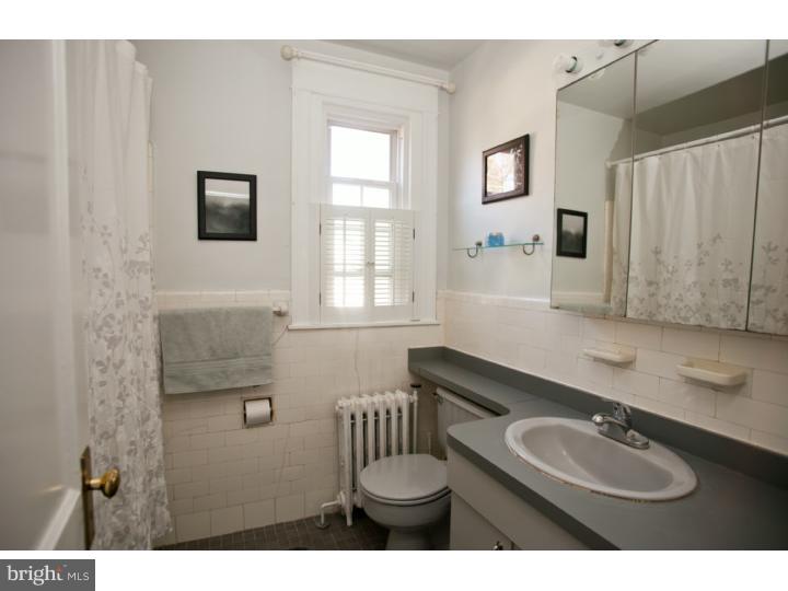 501 Kenilworth Road Merion Station, PA 19066 - Photo 17 of 18 Bathroom
