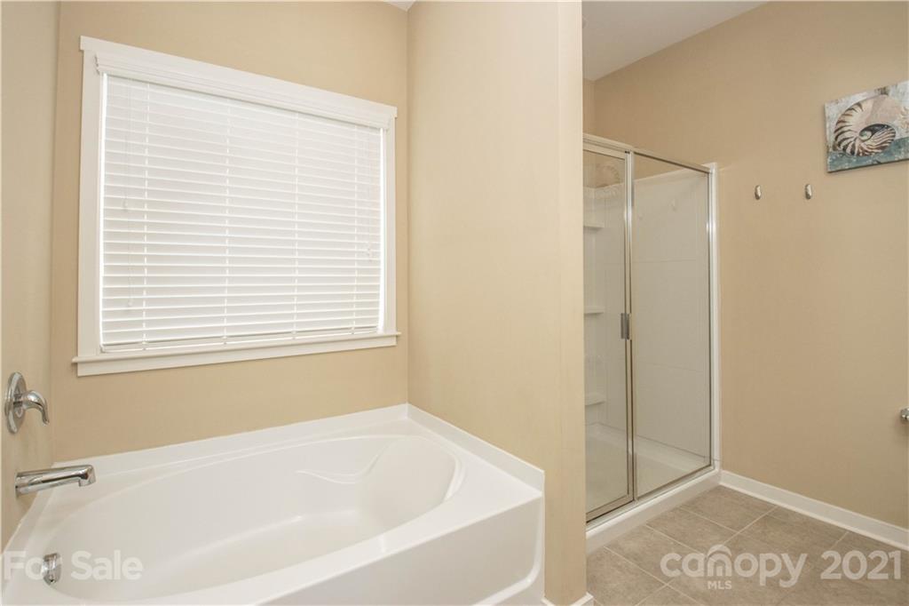 2186 Bluebell Way Tega Cay, SC 29708 - Photo 17 of 41