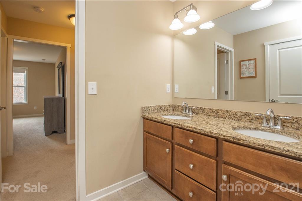 2186 Bluebell Way Tega Cay, SC 29708 - Photo 24 of 41
