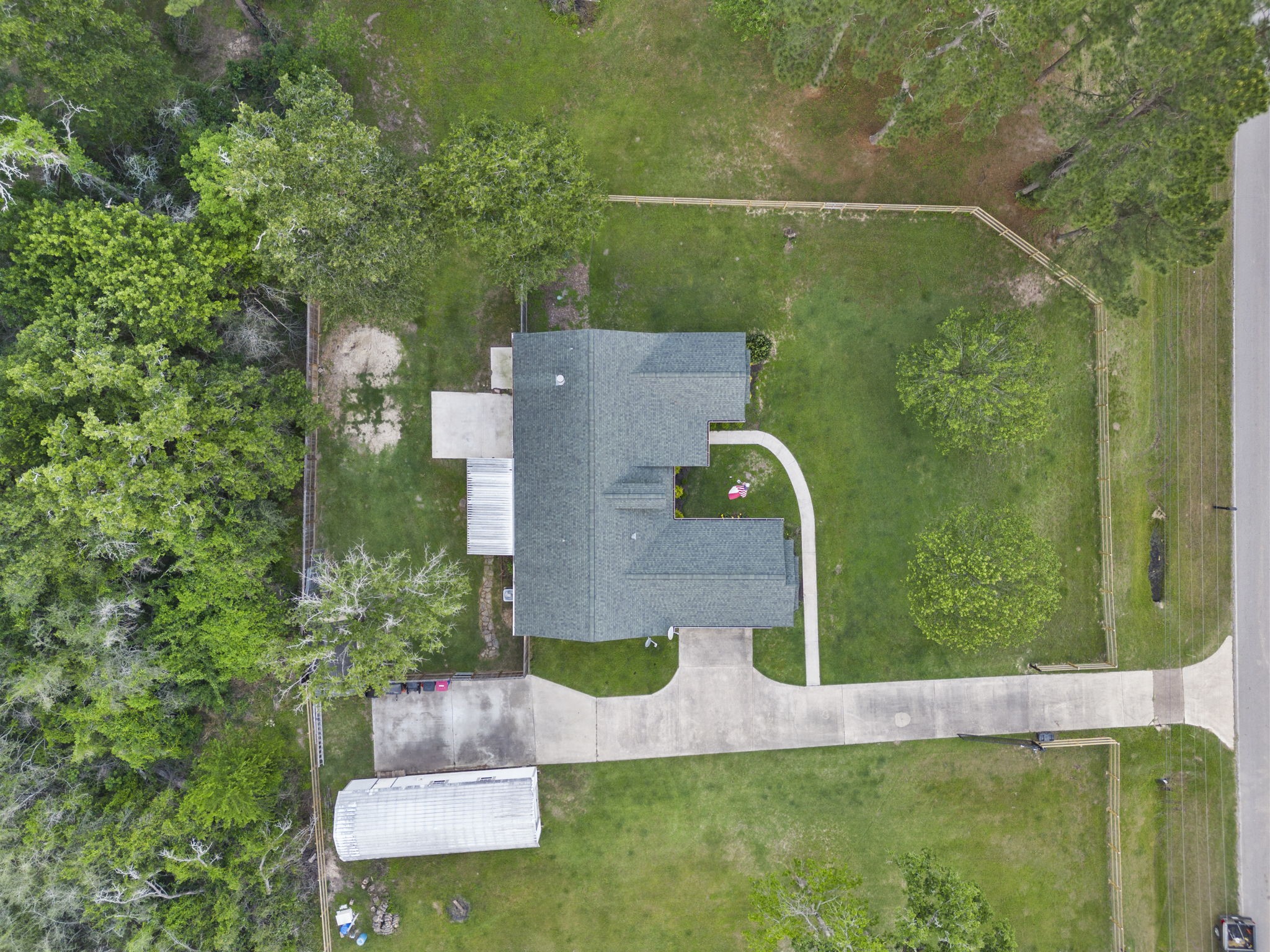 23200 Baneberry Road Magnolia, TX 77355 - Photo 39 of 39 an aerial view of a house