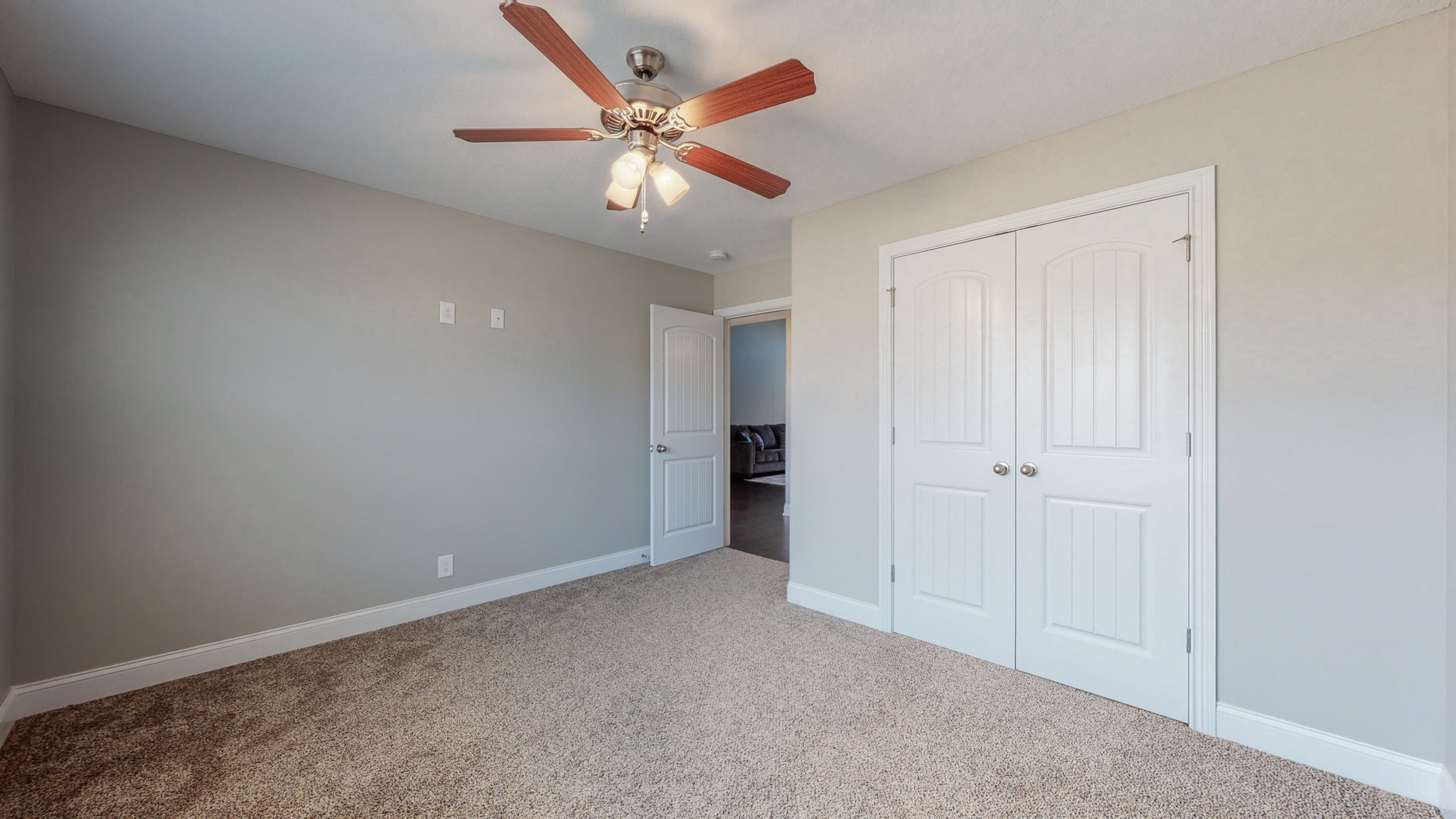 3788 Suiter Road Clarksville, TN 37040 - Photo 30 of 35 a view of an empty room and chandelier fan