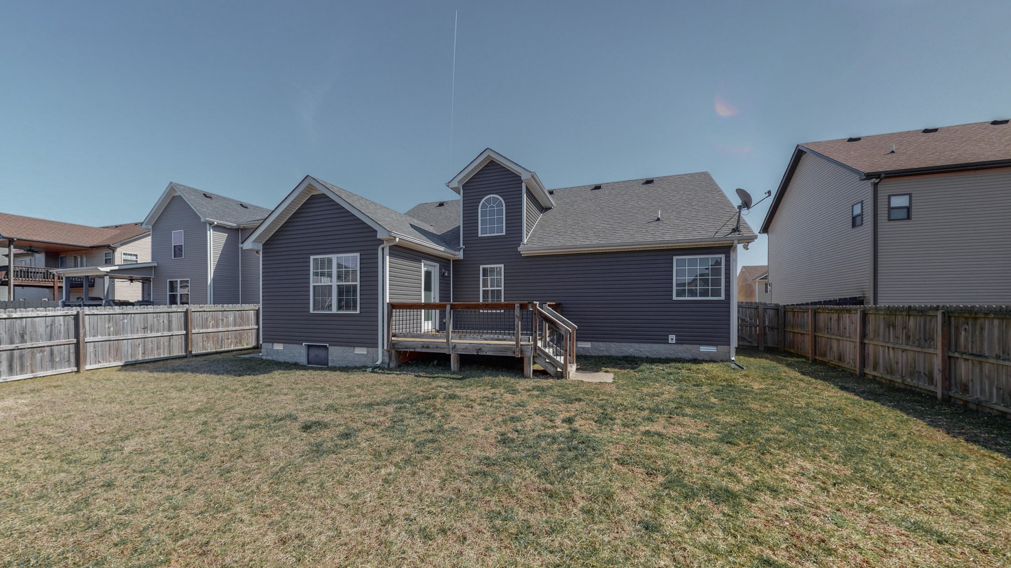3788 Suiter Road Clarksville, TN 37040 - Photo 33 of 35 front view of a house with a yard