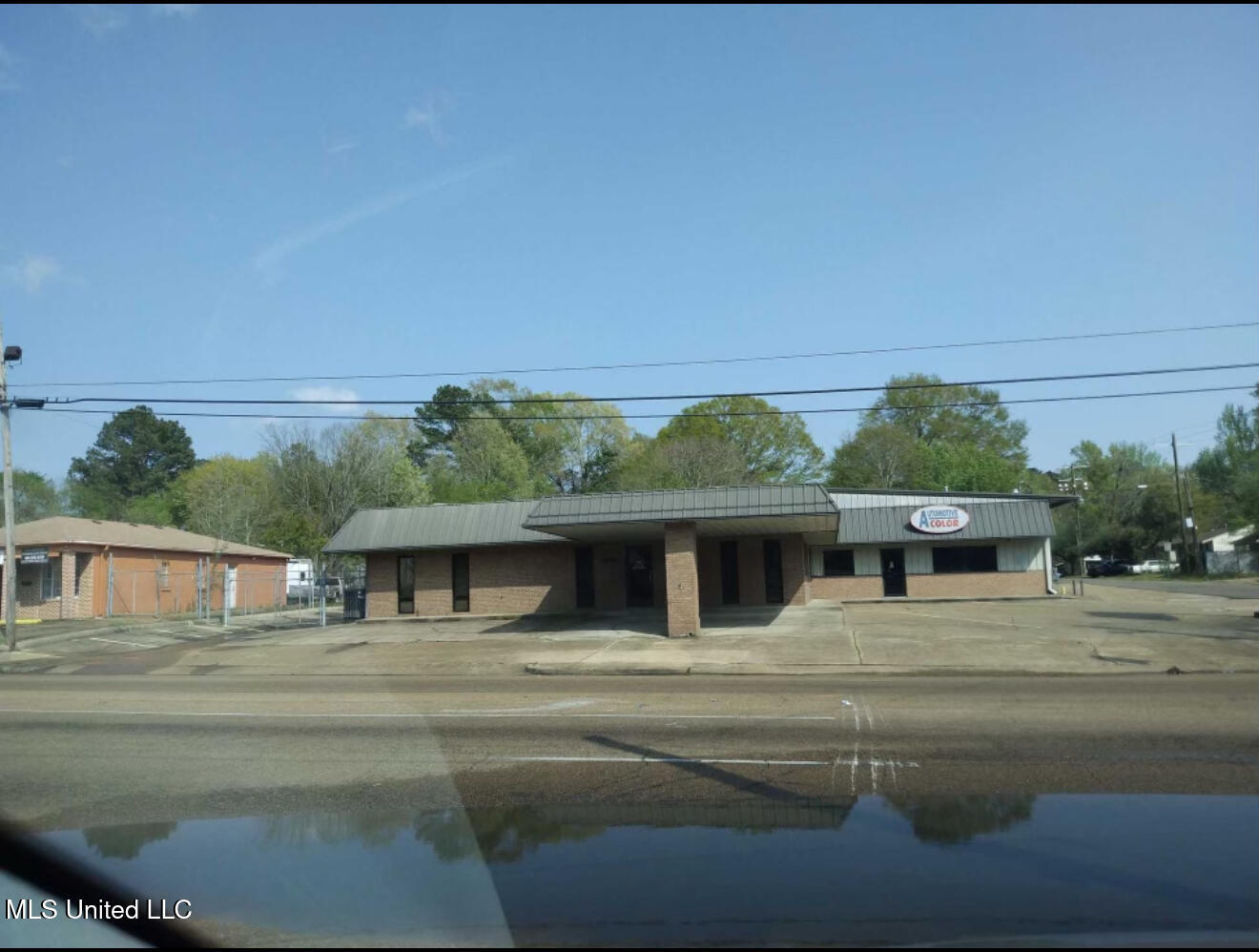3088 Terry Road Jackson, MS 39212 - Photo 2 of 13 IMG_7208