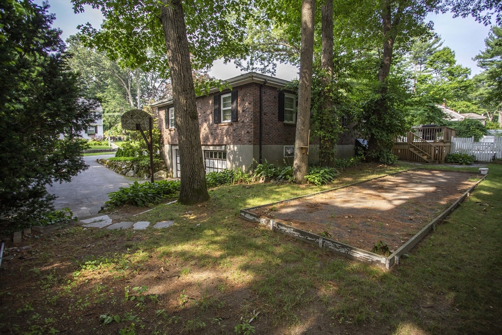 17 Outlook Road Wakefield, MA 01880 - Photo 28 of 38 Gallery Image 28