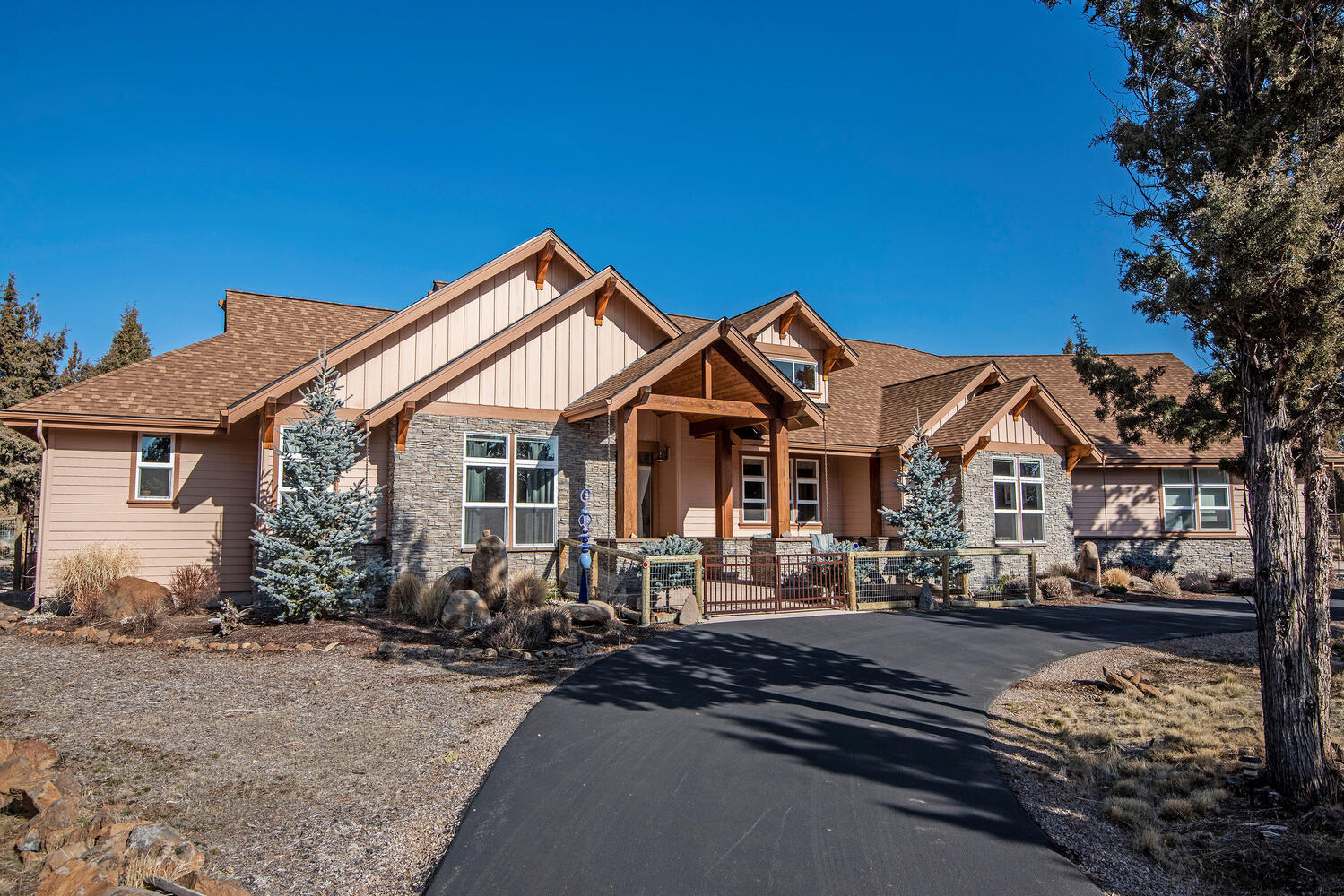 17470 Mountain View Road Sisters, OR 97759 - Photo 1 of 50 17470 Mountain View Road in Squaw Creek Canyon Estates, Sisters, Oregon
