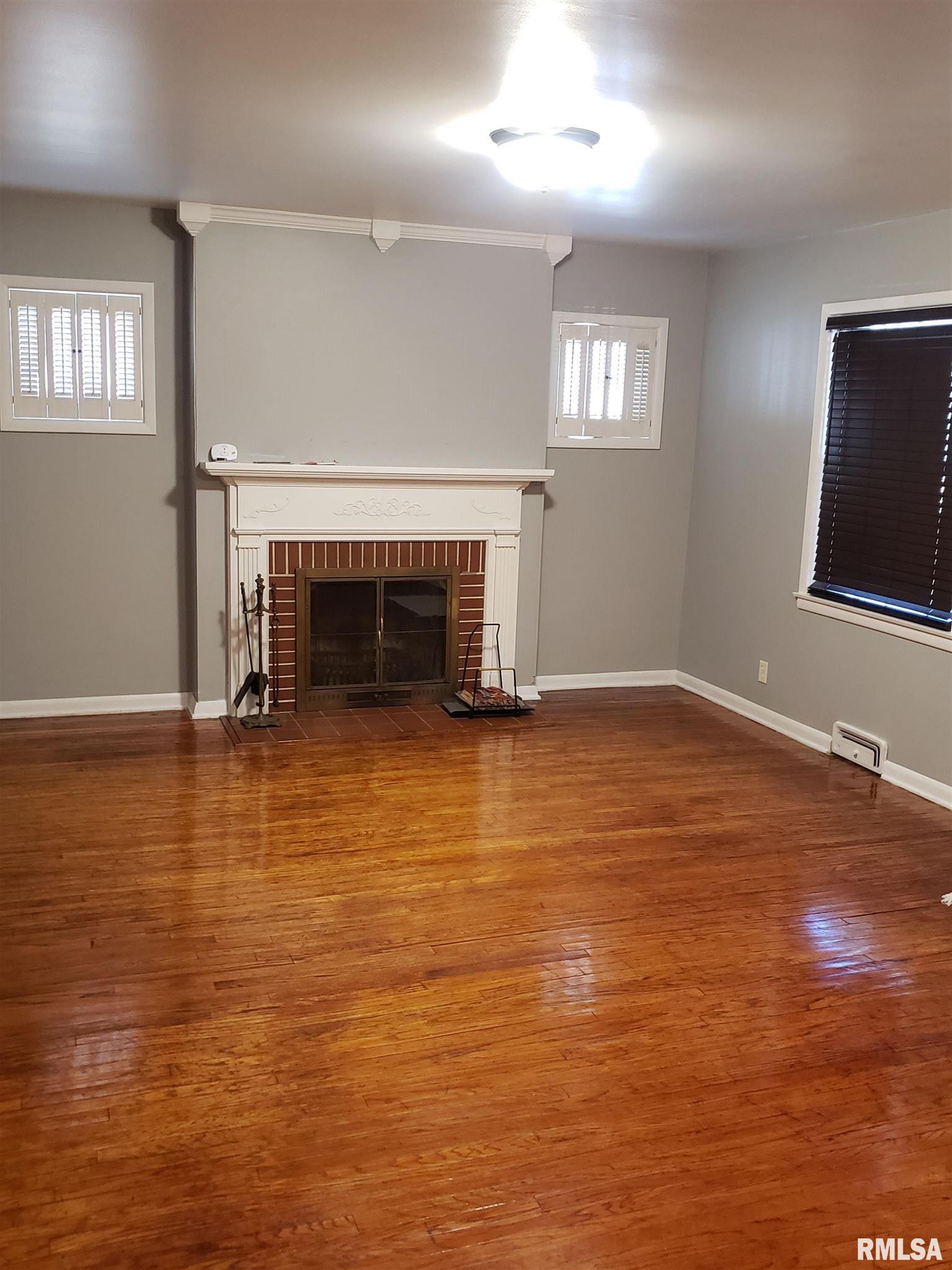 2139 South 4th Street Springfield, IL 62703 - Photo 2 of 25