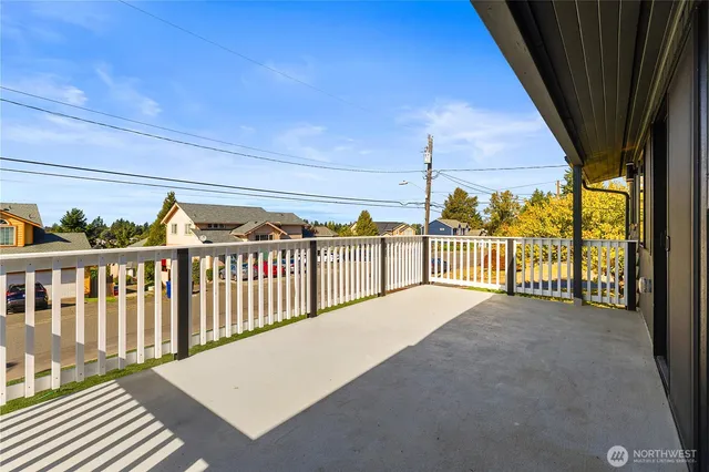 $849,950 | 406 South 144th Street, Burien, WA 98168