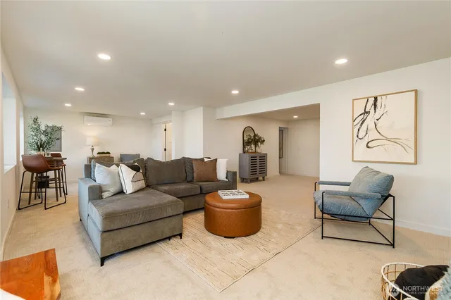 $849,950 | 406 South 144th Street, Burien, WA 98168