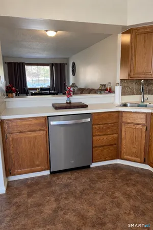 $185,000 | 505 Harwinton Avenue, Unit 20, Torrington, CT 06790