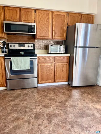 $185,000 | 505 Harwinton Avenue, Unit 20, Torrington, CT 06790