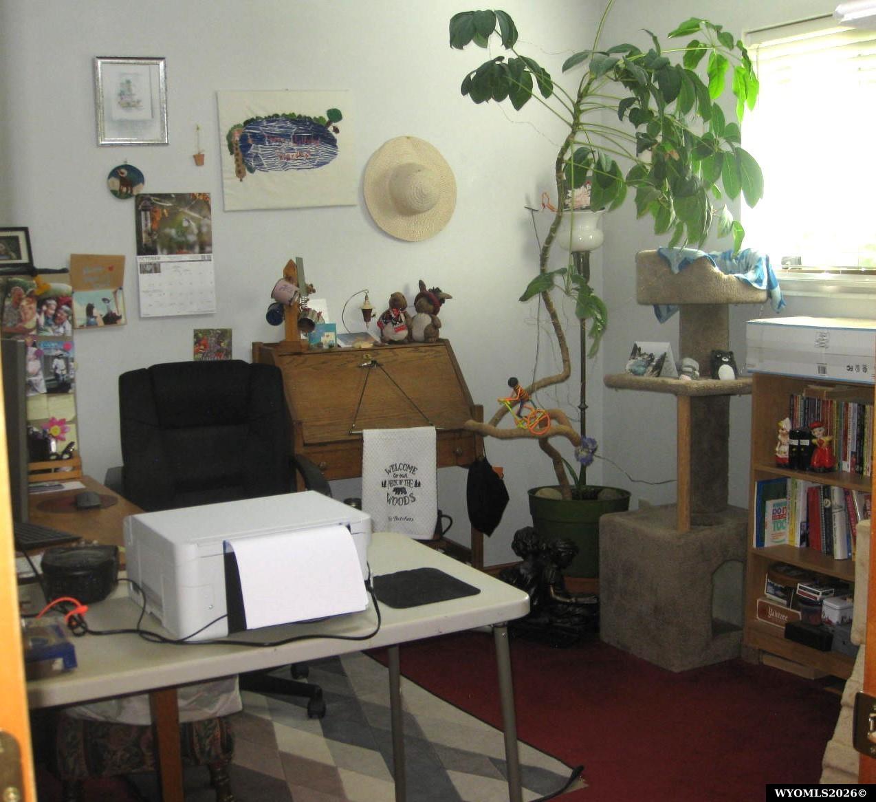 113 Butterfield Road Evanston, WY 82930 - Photo 6 of 19 Gallery Image 6