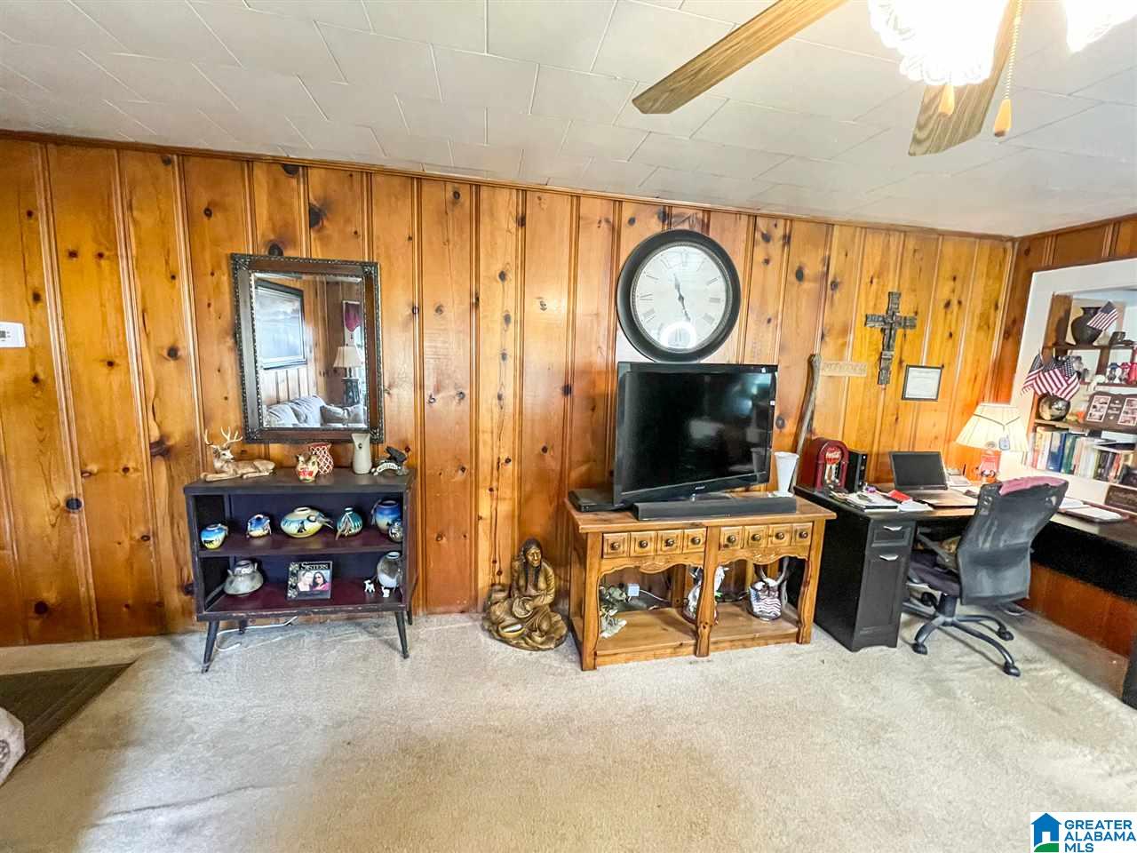 929 Old County Rd 109 Anniston, AL 36201 - Photo 8 of 15
