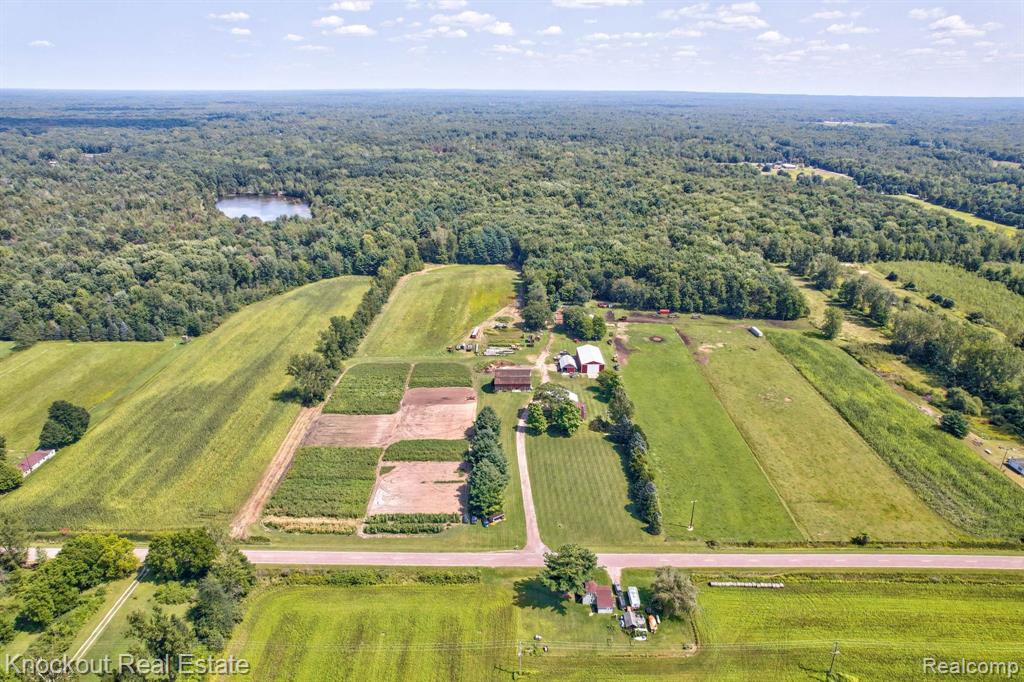 5821 Scotch Road Vassar, MI 48768 - Photo 1 of 76