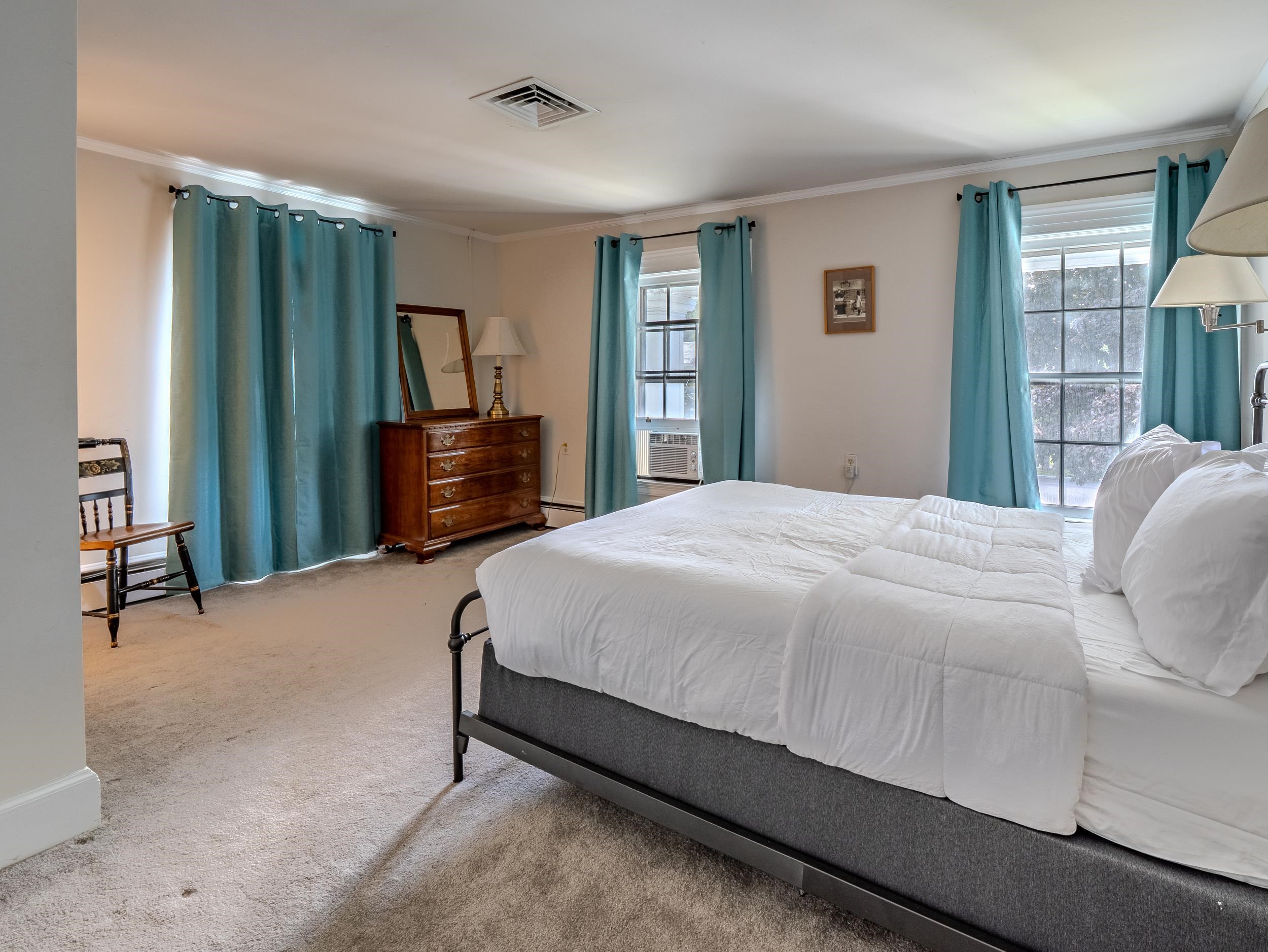 328 Main Street Poultney, VT 05764 - Photo 23 of 34