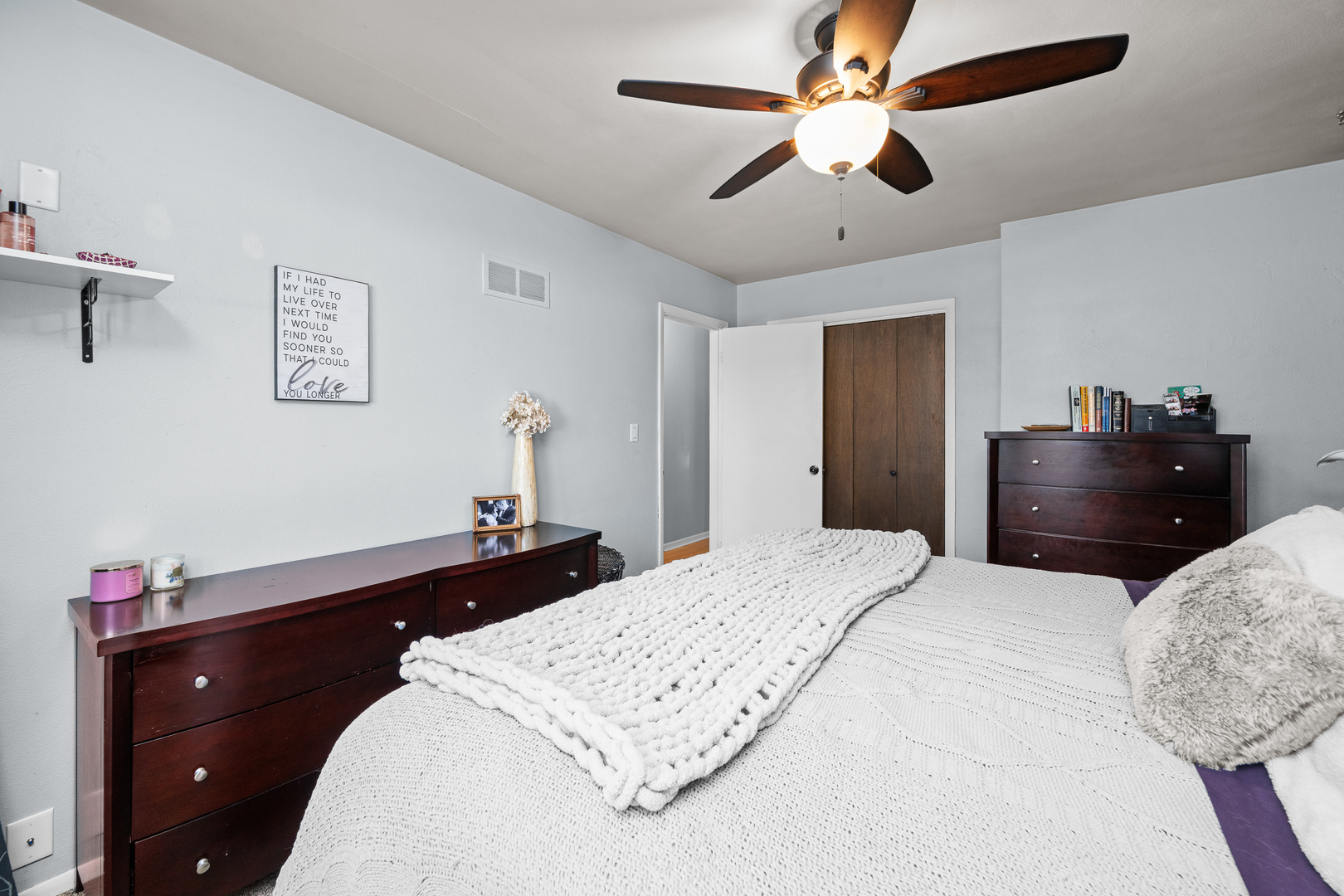 2413 3rd Street Moline, IL 61265 - Photo 13 of 39