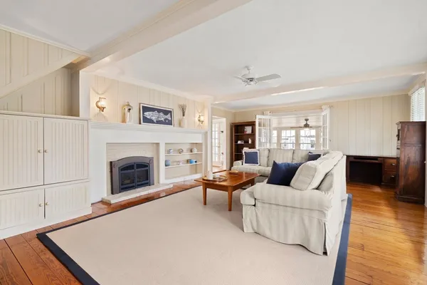 $2,675,000 | 56 Samoset Road, Duxbury, MA 02332